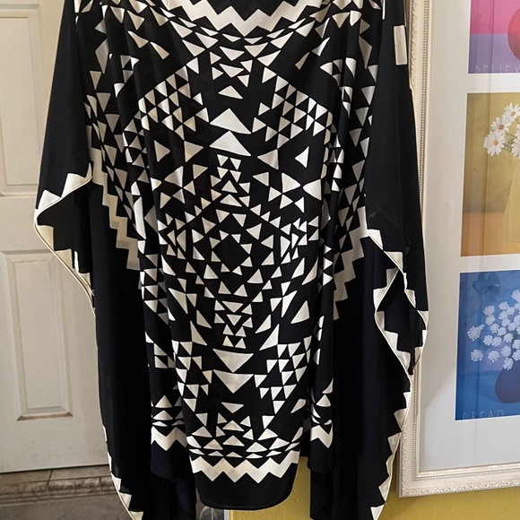 Don’t wear it any more. - Picture 2 of 3